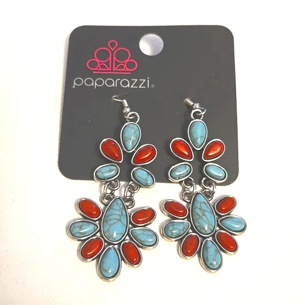 #491 NWT Paparazzi Cactus Cruise Multi Earrings
